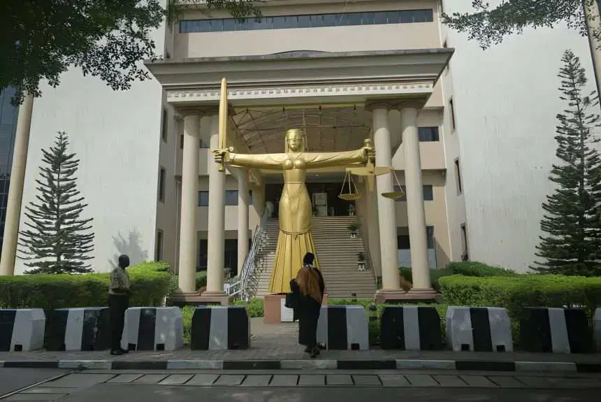Federal High Court, Abuja, where Boko Haram member Alkali Yarima was sentenced to death by hanging. Photo: Vanguard.