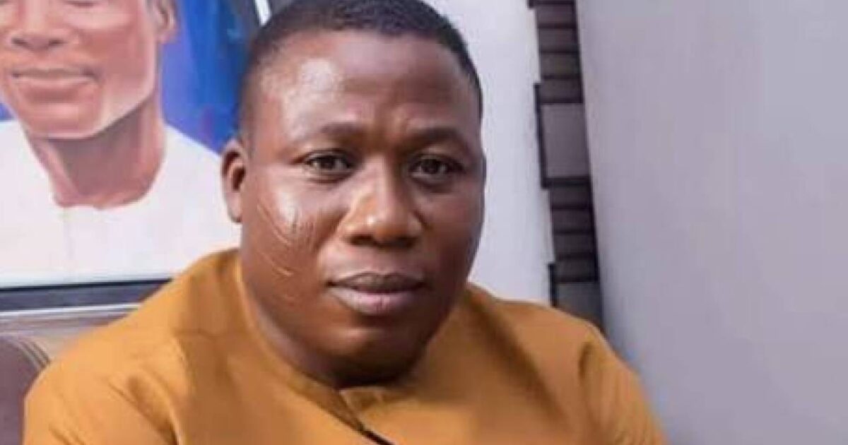 Yoruba Nation activist Sunday Adeyemo Igboho addressing Fulani leaders in Oyo State