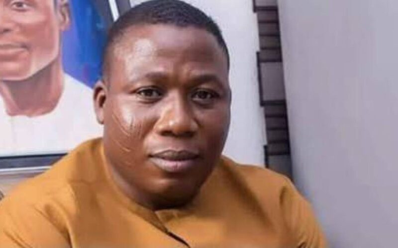 Yoruba Nation activist Sunday Adeyemo Igboho addressing Fulani leaders in Oyo State