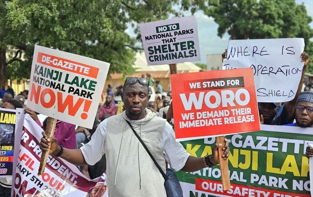 Kwara residents at a protest demanding rescue of abducted people