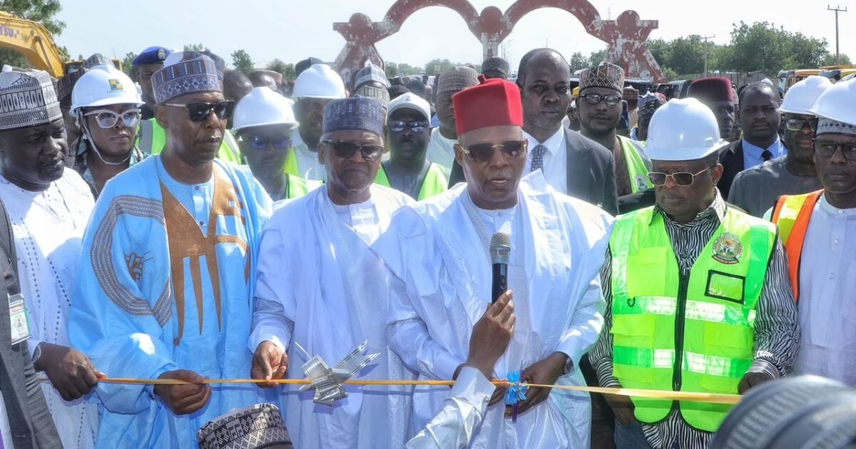 fg-begins-rehabilitation-of-137bn-roads-in-borno