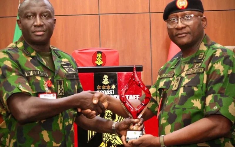 Nigerian Army officials receiving a counter-terrorism award