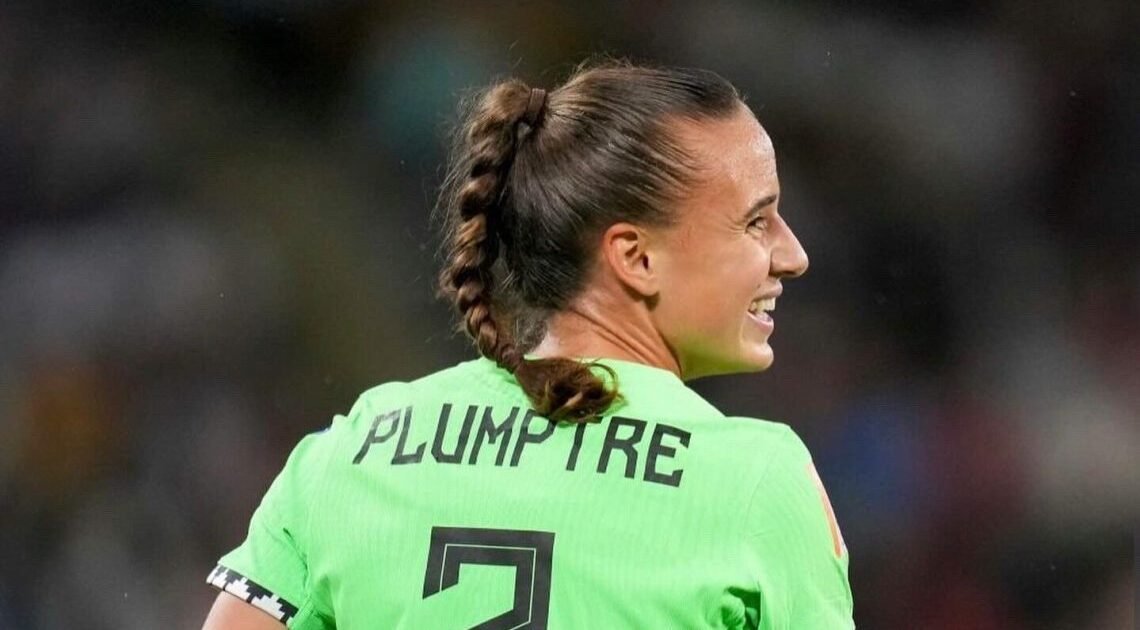 Ashleigh Plumptre