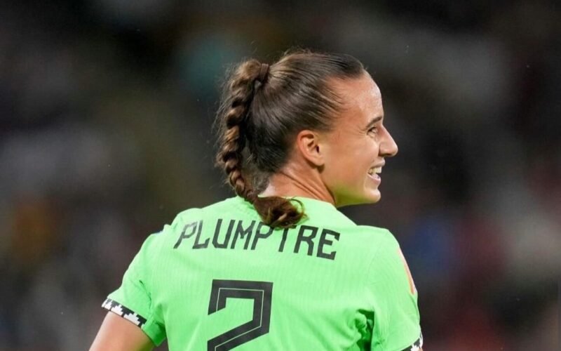 Ashleigh Plumptre