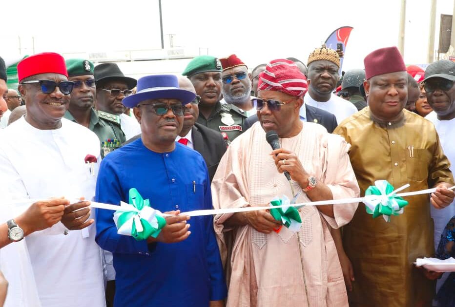 Officials commissioning a rehabilitated road project in Abuja