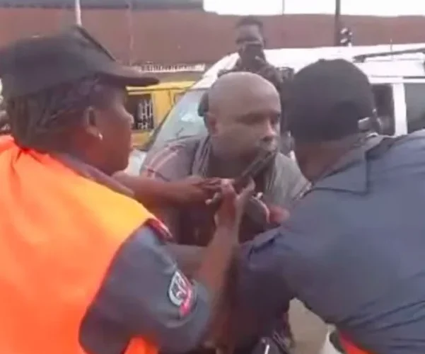 Officers during the Edo police and traffic officers altercation shown in a viral video
