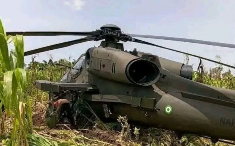Nigerian Air Force helicopter on farmland in the photograph accompanying Premium Times' Makurdi landing report