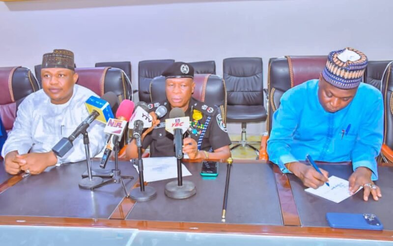 Yobe Commissioner of Police Usman Jibrin, centre, speaking at an earlier briefing in Damaturu.